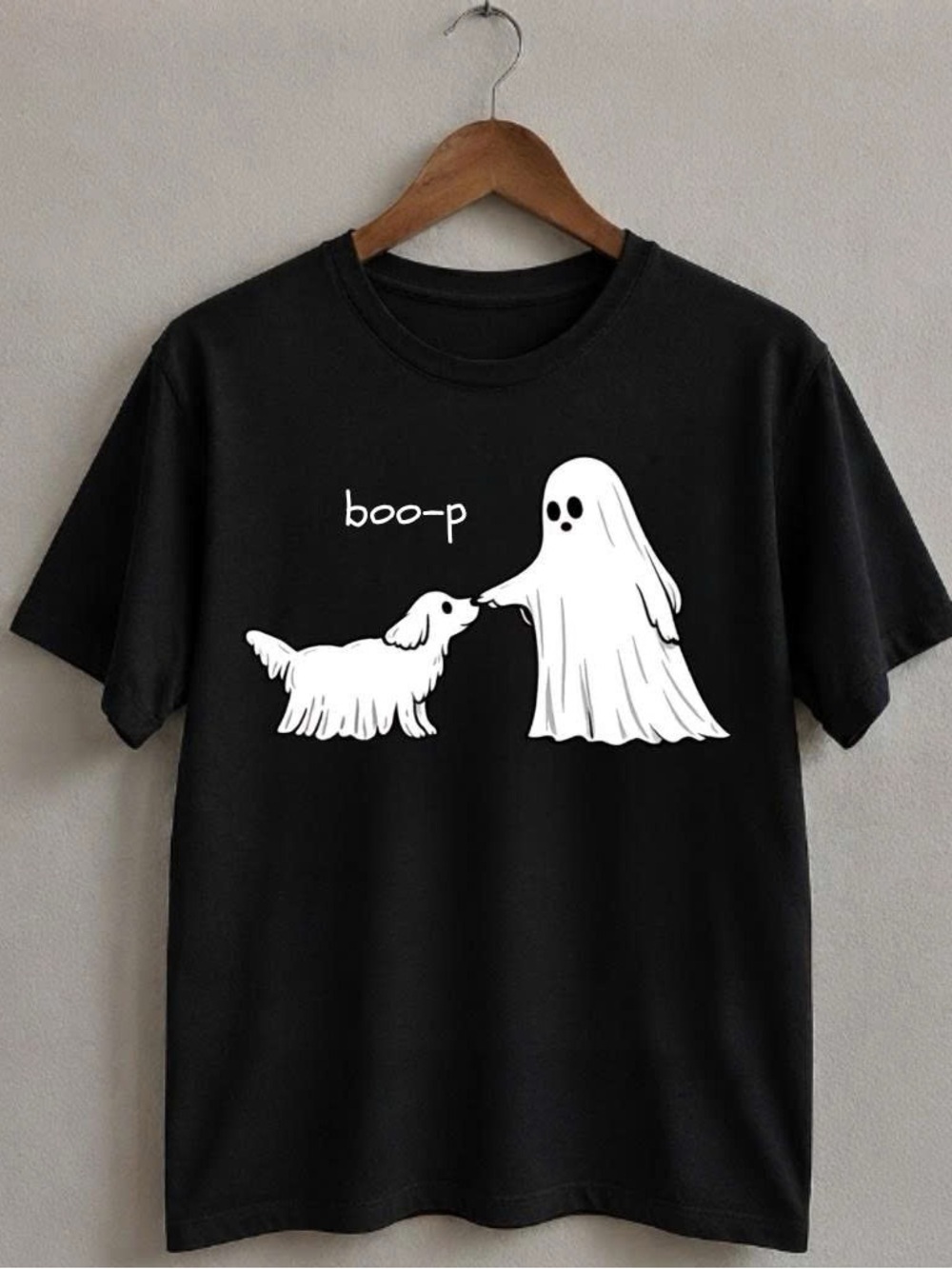 Gildan Shirt  Halloween Ghost Graphic Te